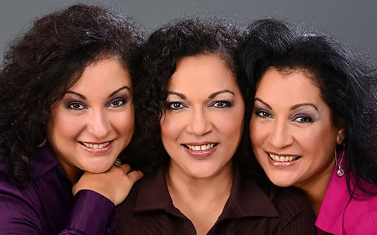 top-10-renowned-mauritian-female-artists-the-clarisses-sisters