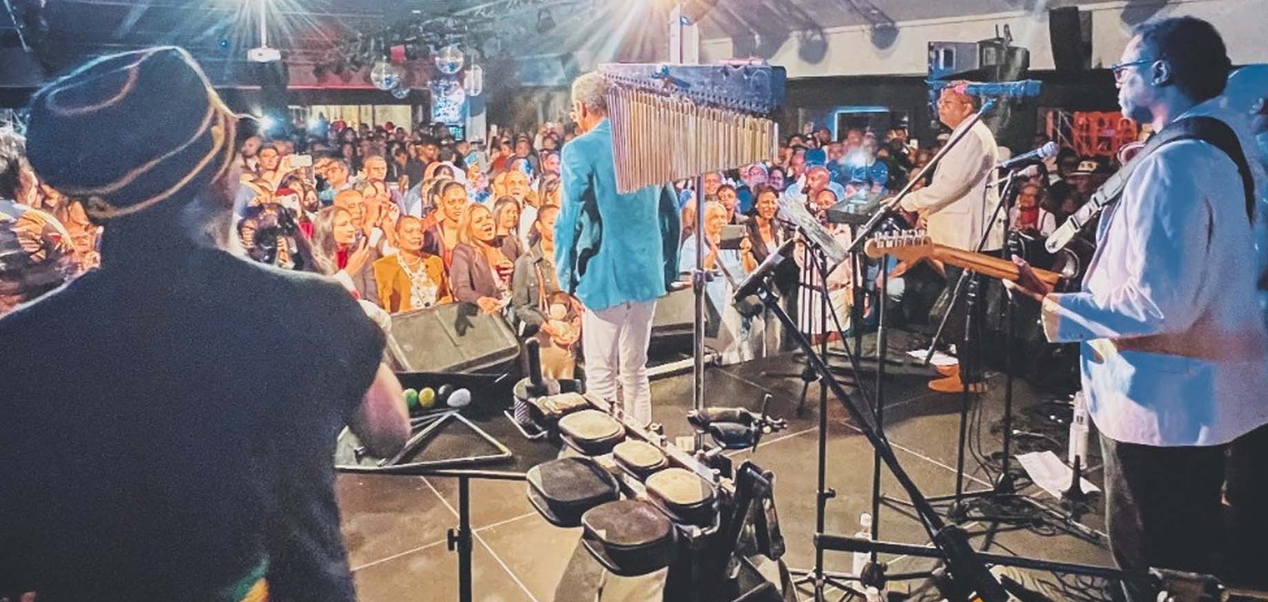 Désiré François & Cassiya slider image