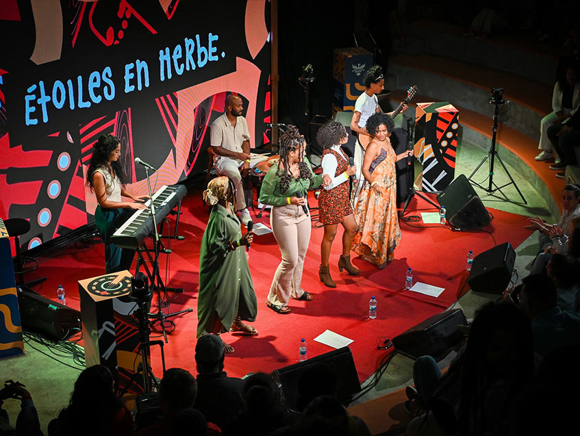 Étoiles en Herbe: un pont entre passion et profession