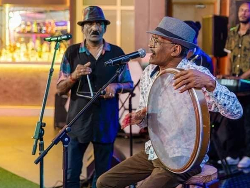 Une scène, une nuit, une énergie : LA FAYA TAMIZHEN