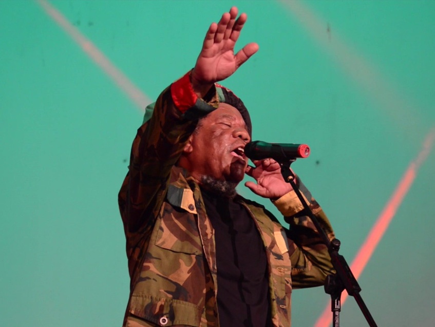 Ras Natty Baby: “Sant avek mo lamizik, dans avek mo lamizik”