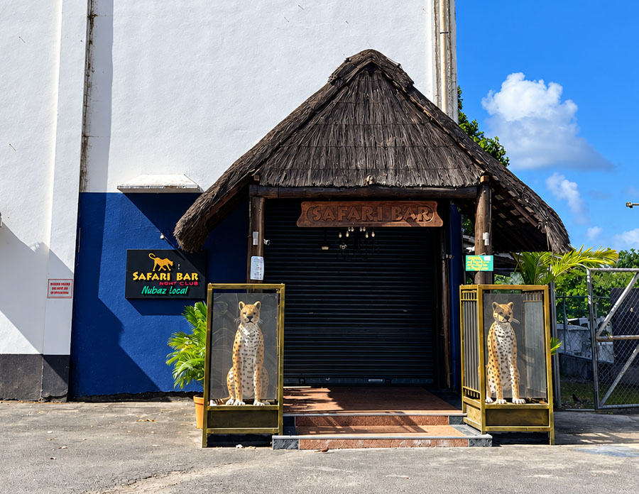 Safari Bar NightClub